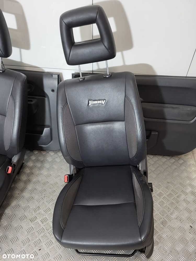 Suzuki Jimny Fotel Fotele Kanapa Skóra Grzane 2012R - 3