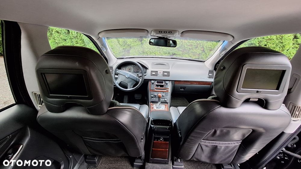 Volvo XC 90 - 11