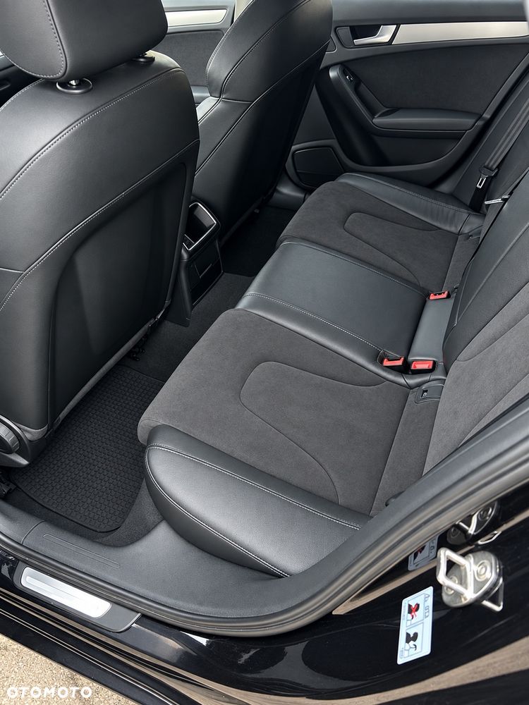 Audi A4 Avant 2.0 TDI Multitronic - 19