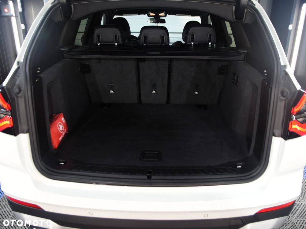 BMW X3 - 11