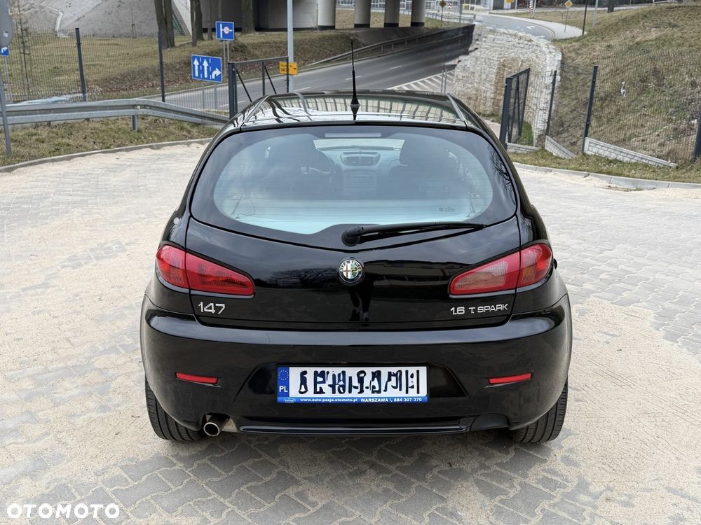 Alfa Romeo 147 1.6 Twin Spark 16V - 7