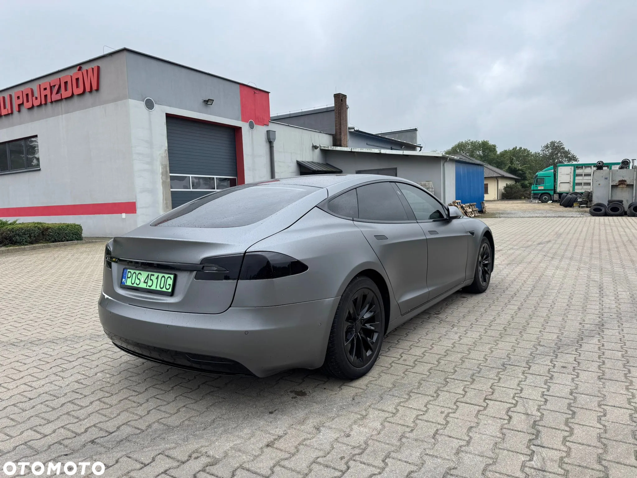 Tesla Model S Long Range Plus - 3
