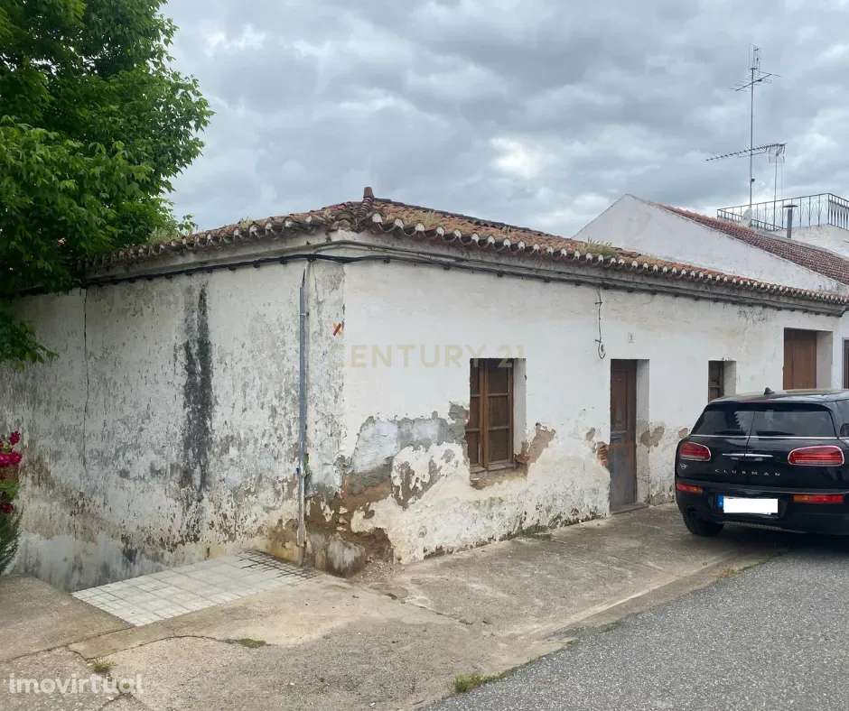 Oportunidade Investimento em Moura. Imóvel para Reabilitação. - Grande imagem: 2/10