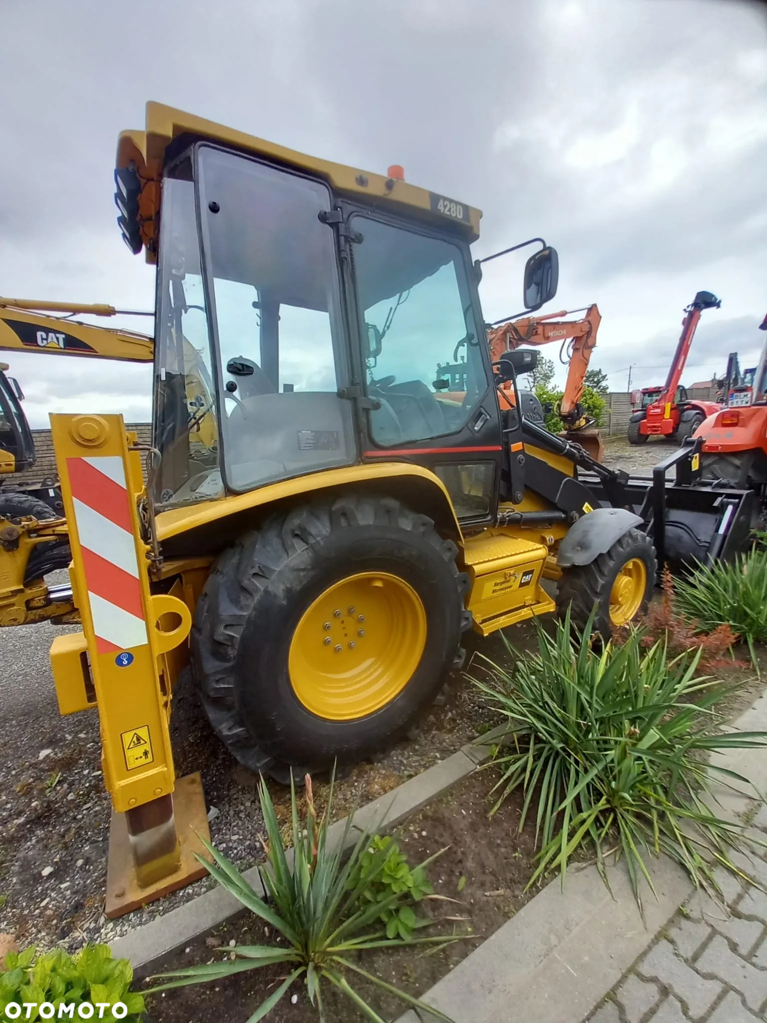 Caterpillar 428D - 6