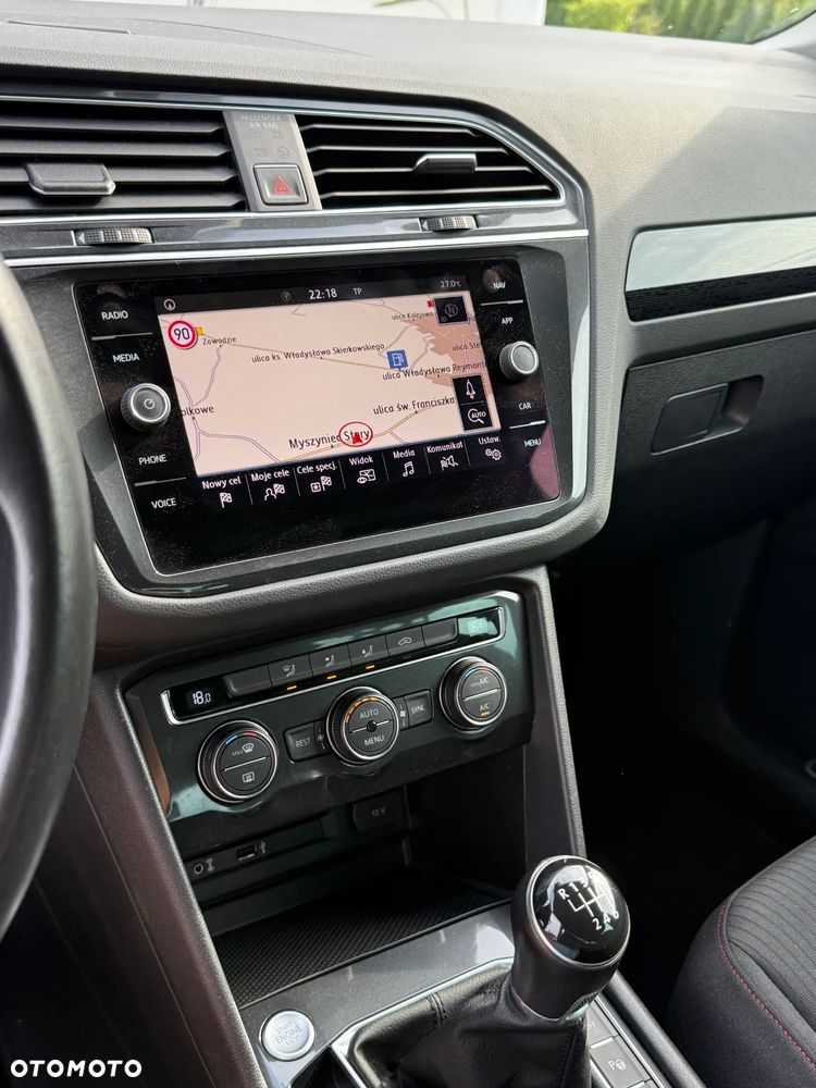 Volkswagen Tiguan 2.0 TDI SCR 4MOTION (BlueMotion Tech) Sound - 34