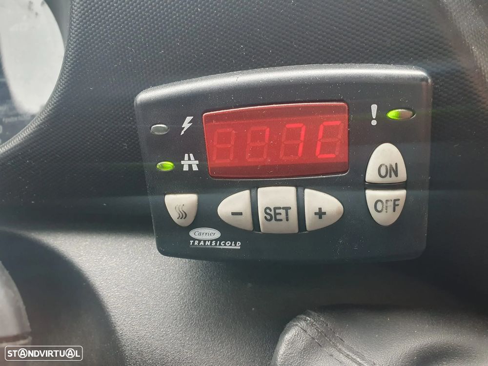 Iveco Daily 2.3 35C14 FRIGORIFICA Dod Duplo - 8