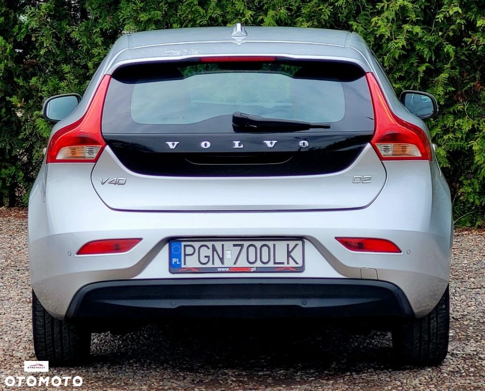 Volvo V40 - 20