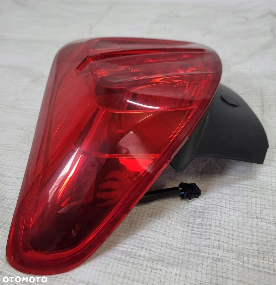 CHEVROLET TRAX LAMPA TYŁ TYLNA PRAWA ANGLIK - 6