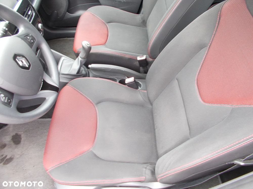 Renault Clio 1.2 16V 75 Dynamique - 18