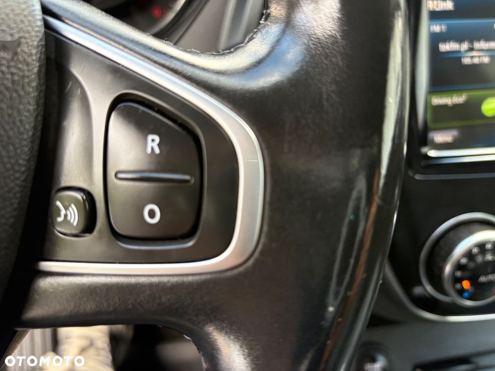 Renault Captur 1.2 Energy TCe XMOD - 23