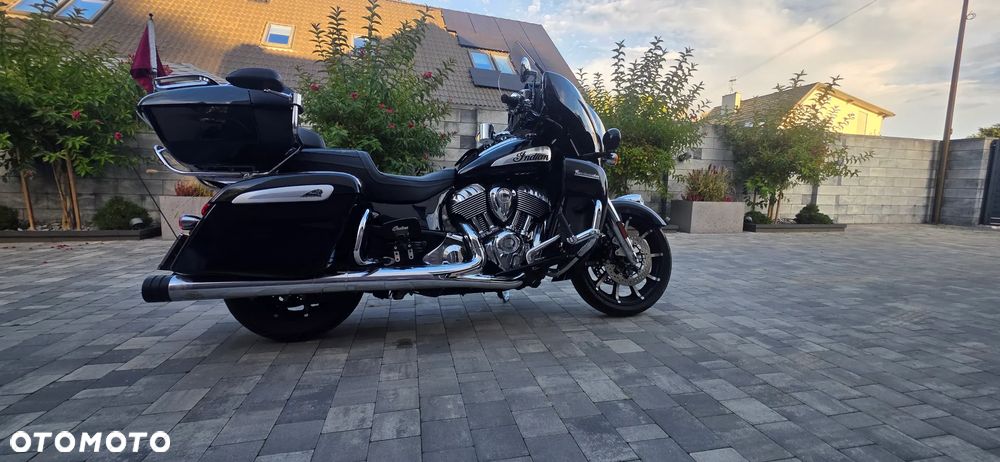 Indian Roadmaster - 1