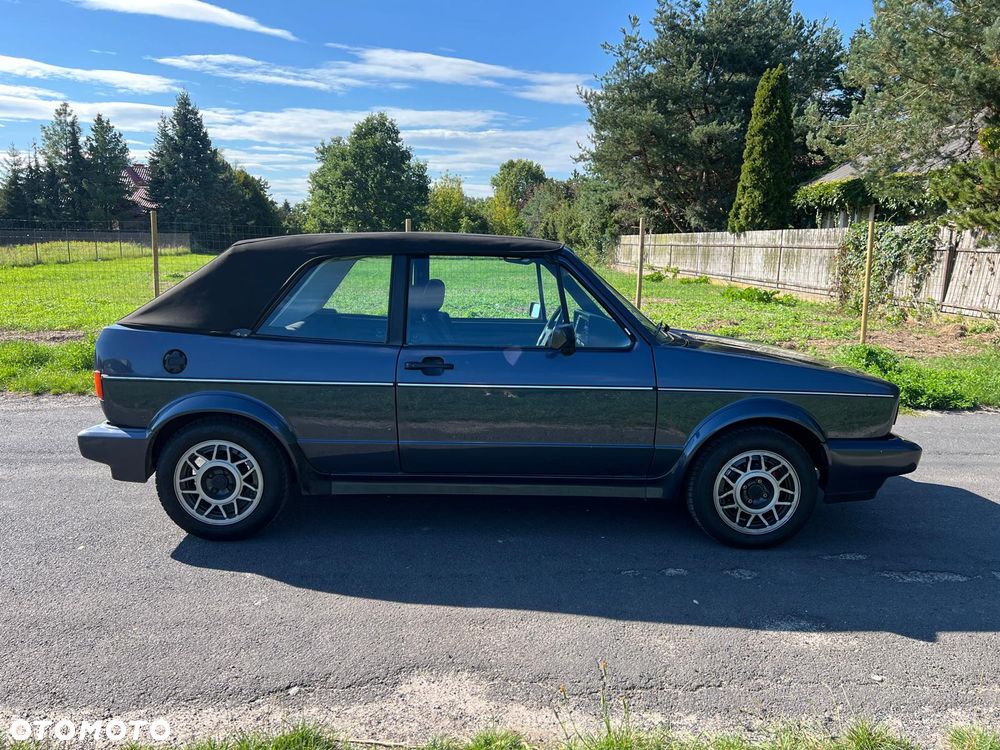 Volkswagen Golf - 5