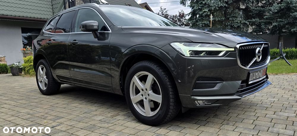 Volvo XC 60 D4 Momentum Pro - 9