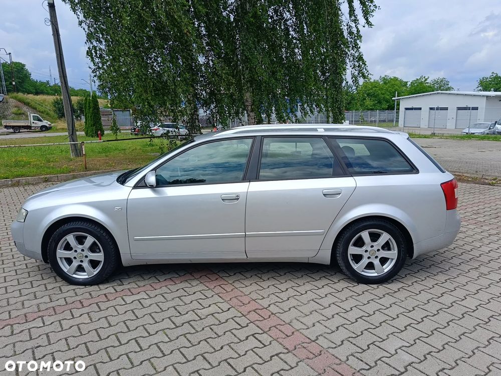 Audi A4 Avant 2 - 10