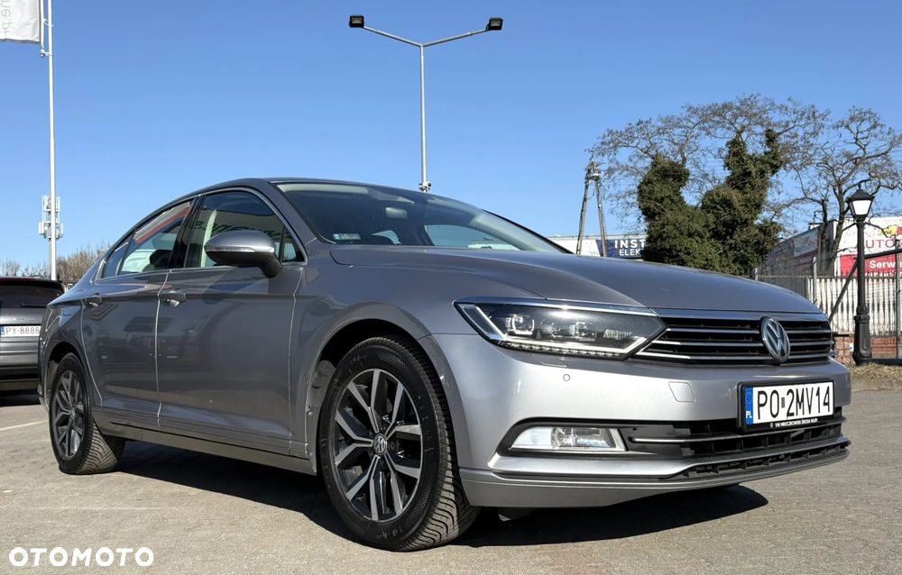 Volkswagen Passat 2.0 TDI EVO Business - 3