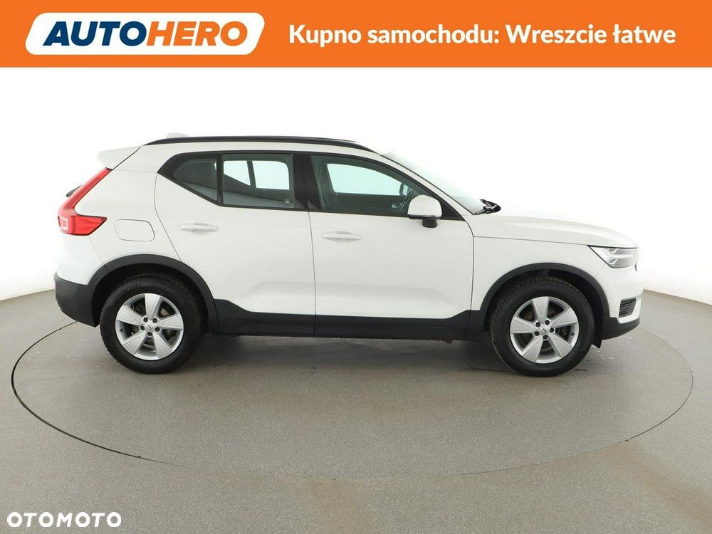 Volvo XC 40 T3 - 10