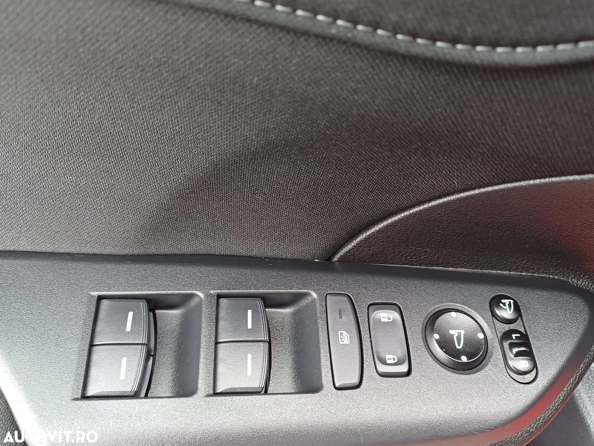 Honda Civic 1.5 VTEC Turbo CVT Sport Plus - 12