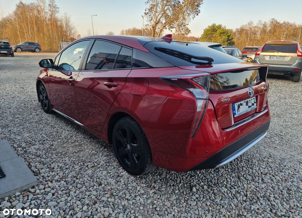 Toyota Prius Hybrid Executive - 13