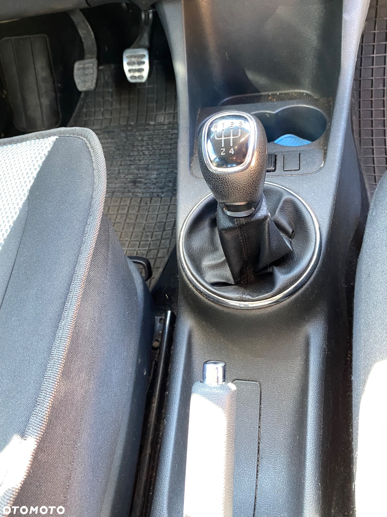 Skoda Fabia 1.6 TDI DPF Ambition - 9