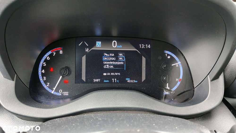 Toyota Yaris Cross - 13