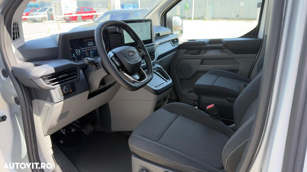 Ford Transit - 11