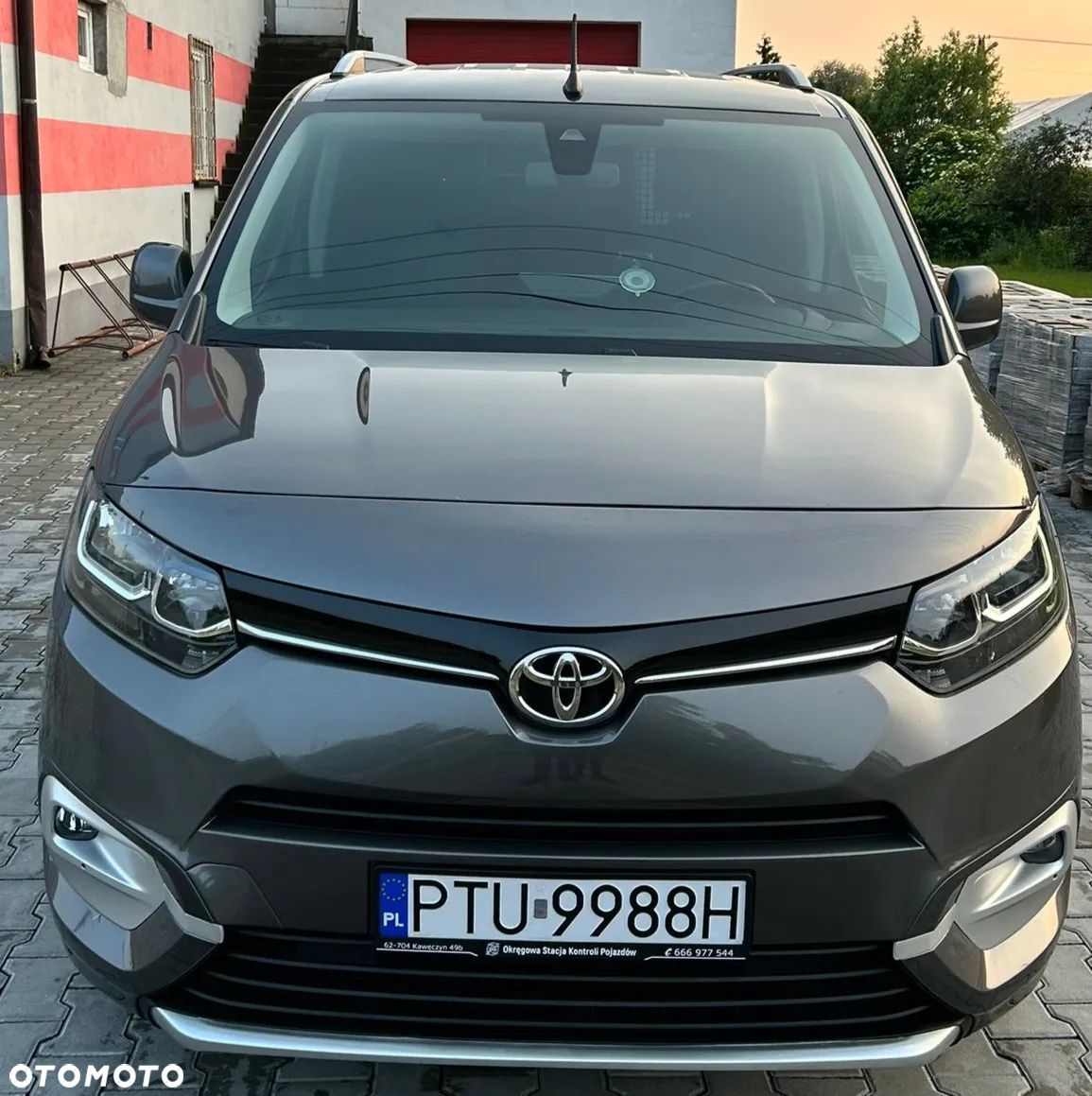 Toyota Proace City 1.5 D-4D Long 2,4t Active (bryg.) - 1