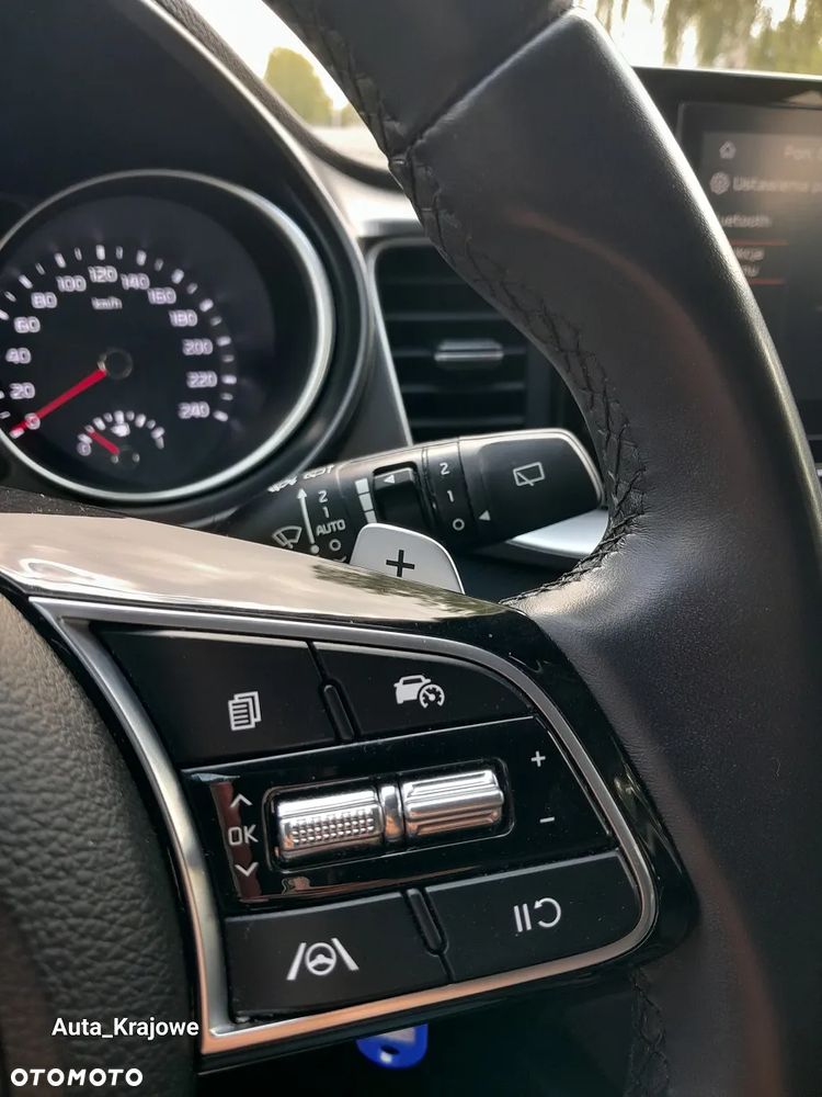 Kia Ceed 1.5 T-GDI M DCT - 23