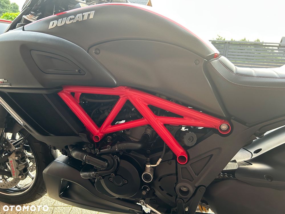 Ducati Diavel - 24