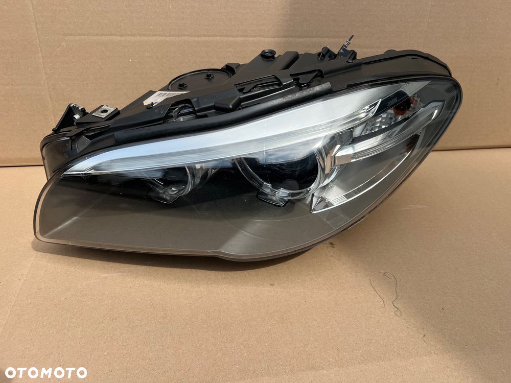 BMW F10 F11 LIFT XENON LAMPA LEWA 7317131 - 2