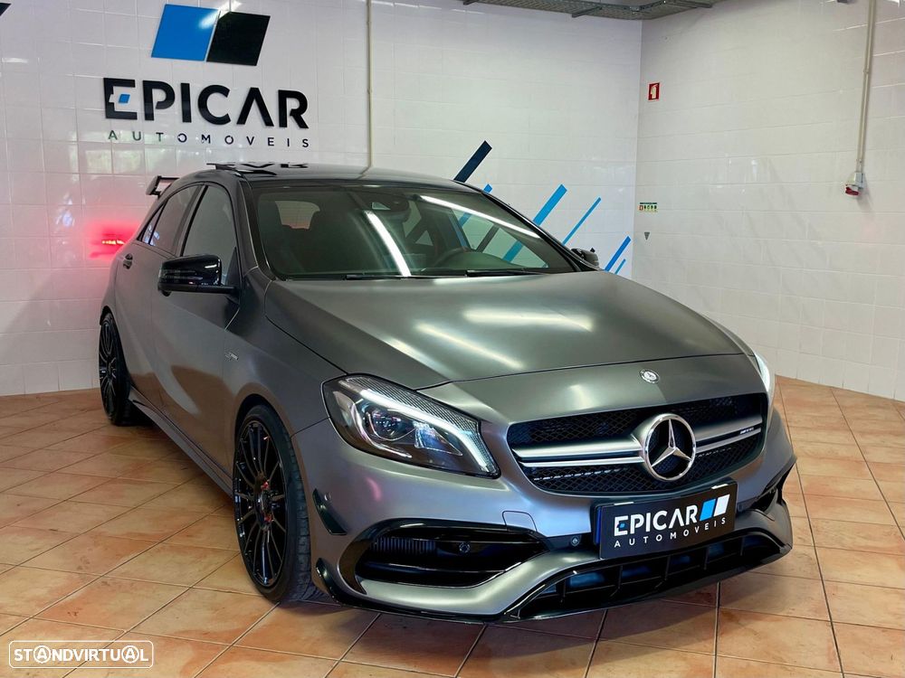 Mercedes-Benz A 45 AMG 4Matic Speedshift 7G-DCT - 4