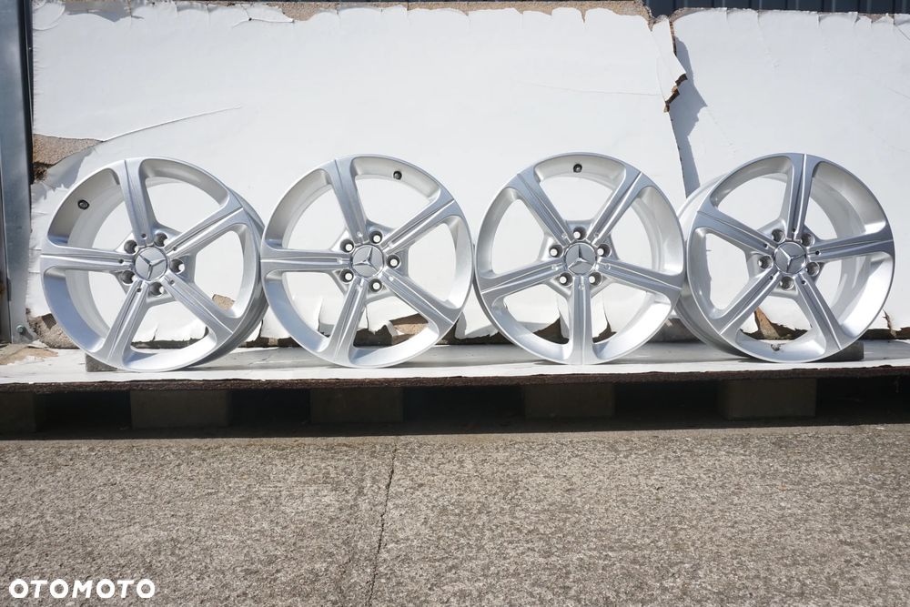 Mercedes 5x112 17 6,5J et44 czujniki W177 - 2