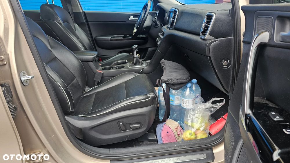 Kia Sportage 2.0 CRDI M 4WD - 18