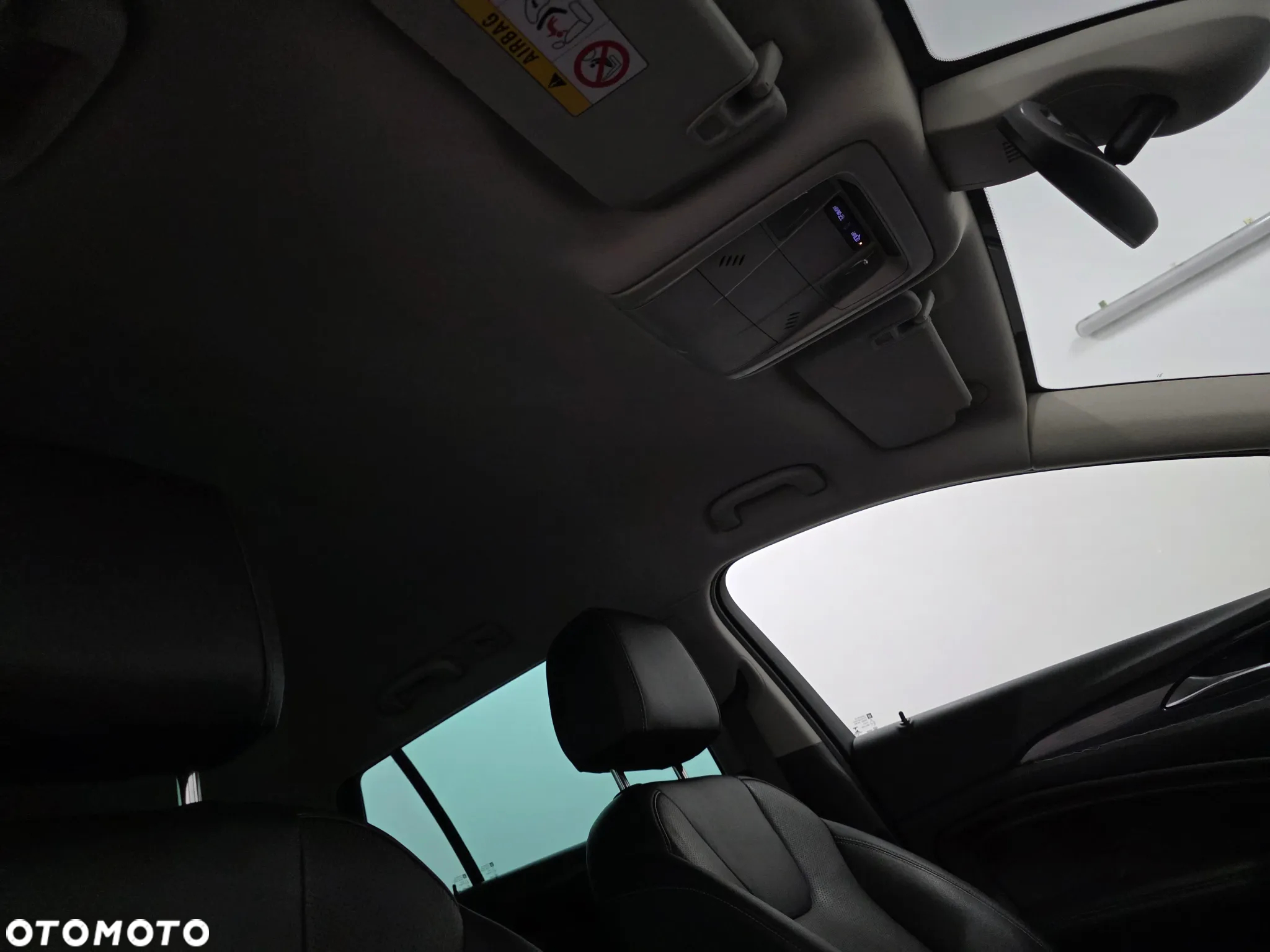 Opel Insignia Sports Tourer 2.0 Diesel Exclusive - 27