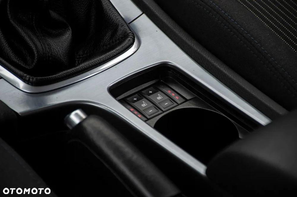 Ford Mondeo 2.0 TDCi Champions Edition - 33