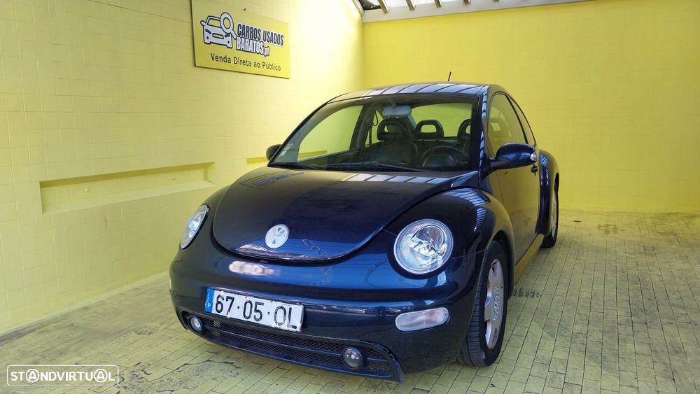 VW New Beetle 2.0 Highline - 19