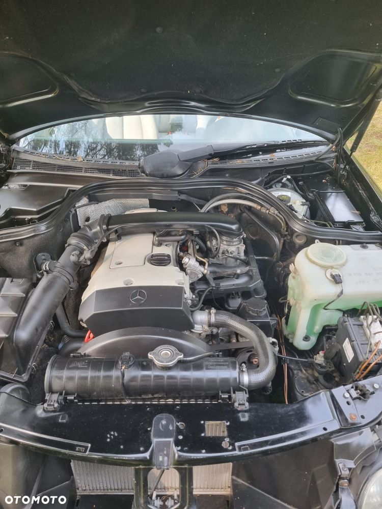 Mercedes-Benz CLK - 4