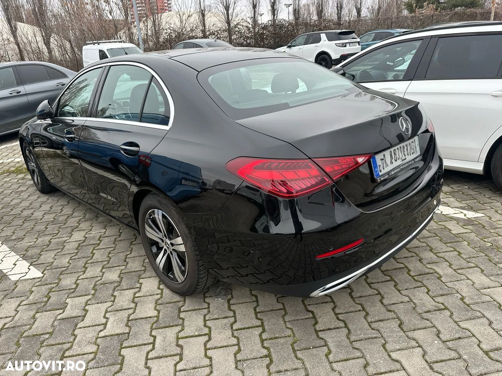 Mercedes-Benz C - 3