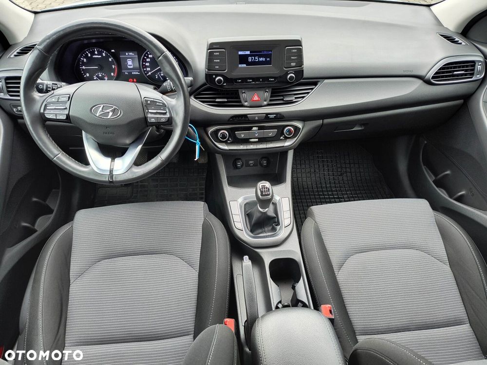 Hyundai i30 - 11