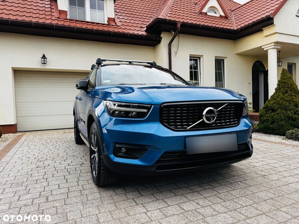 Volvo XC 40 T3 R-Design - 2