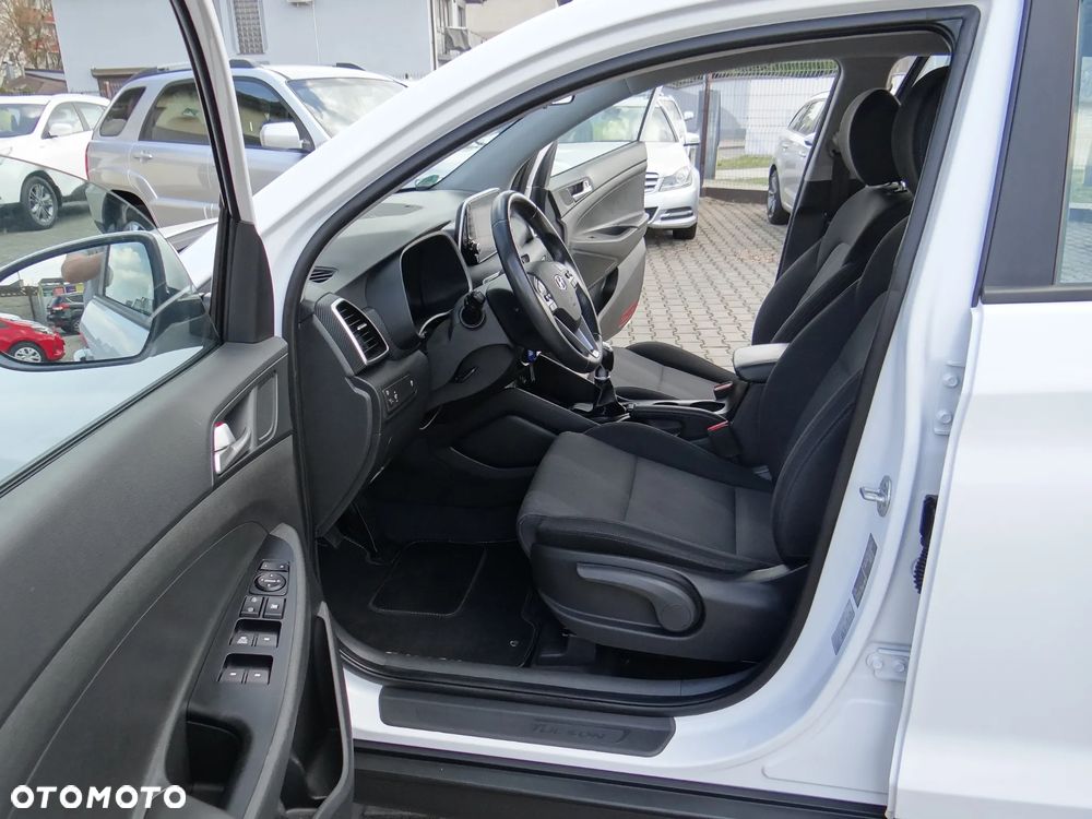 Hyundai Tucson blue 1.6 GDi 2WD Passion - 20