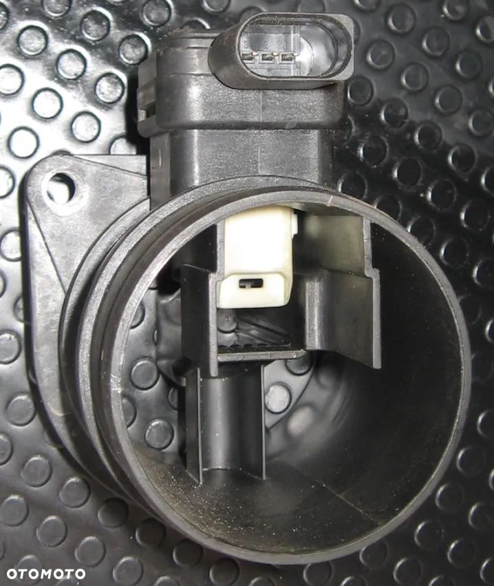 przepływomierz FABIA II ROOMSTER 1.6 TDI 03L906461 - 3