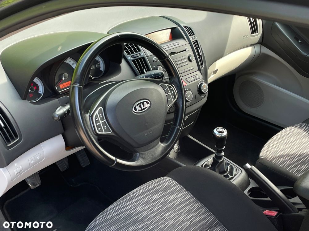 Kia Ceed 1.6 CVVT EX - 13