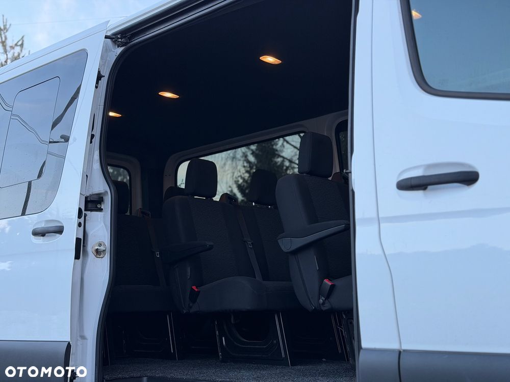 Mercedes-Benz Sprinter Tourer Standard HA CREW - 23