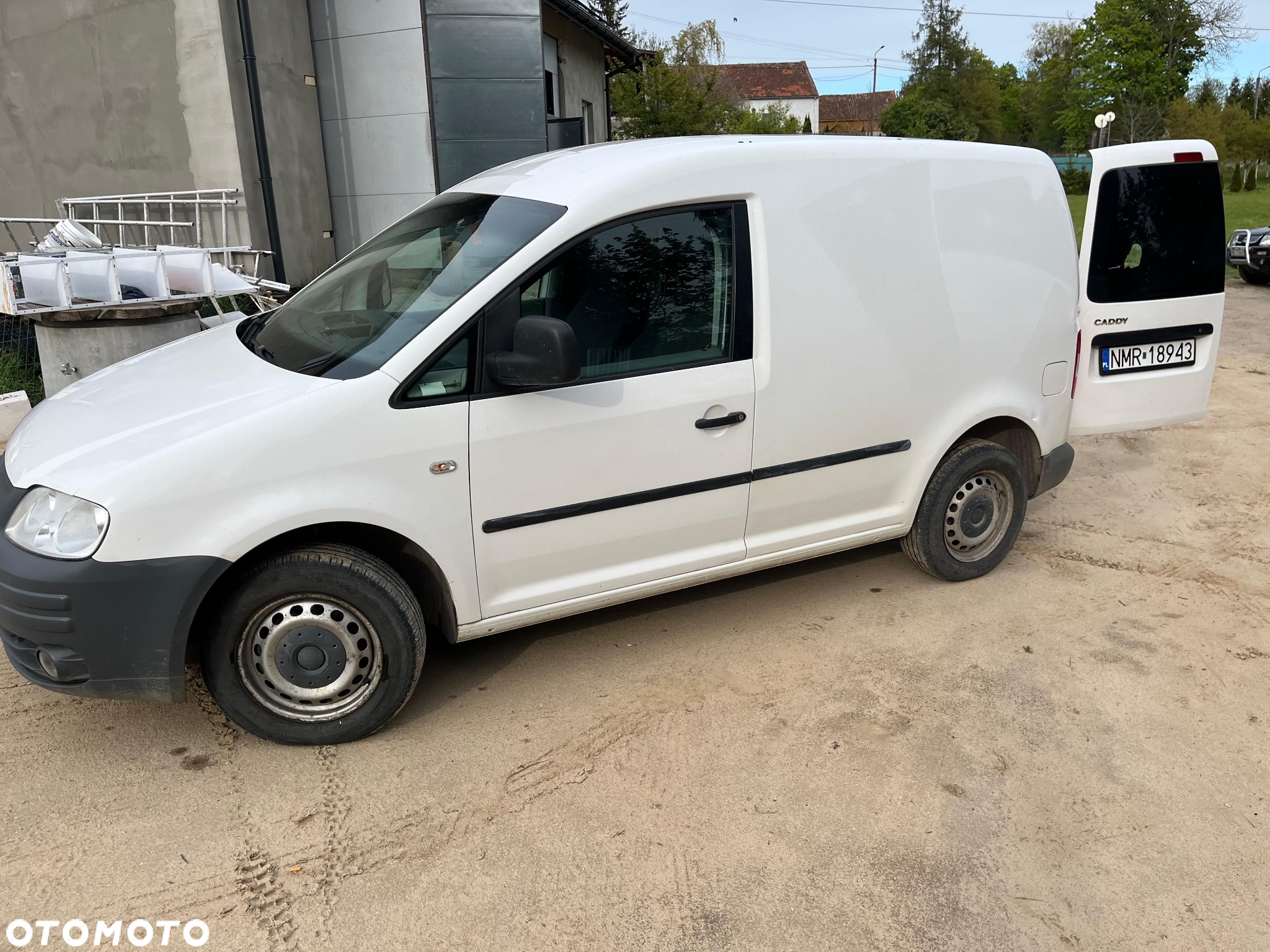 Volkswagen Caddy - 4