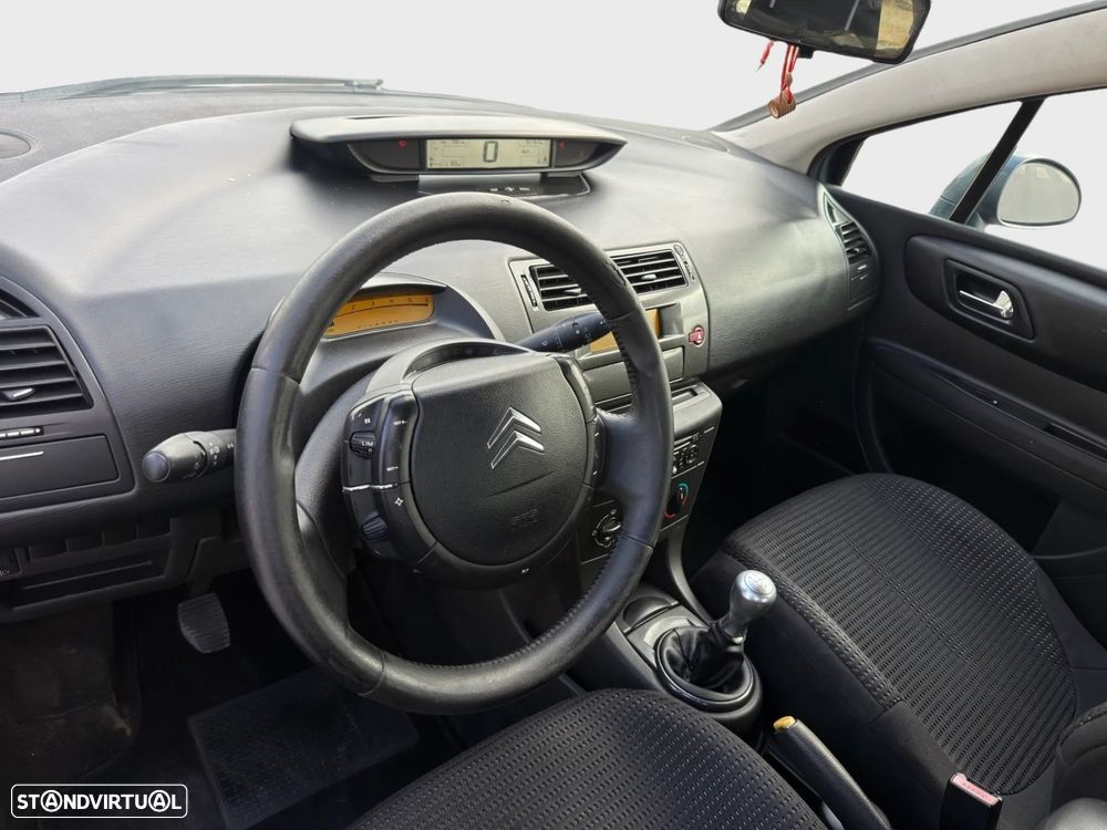 Citroën C4 1.6 HDi Attraction - 13