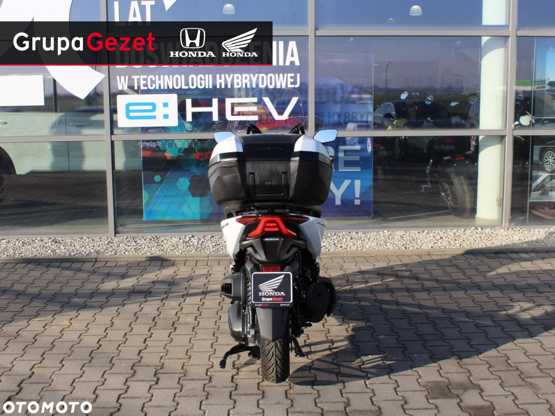 Honda NSS - 6