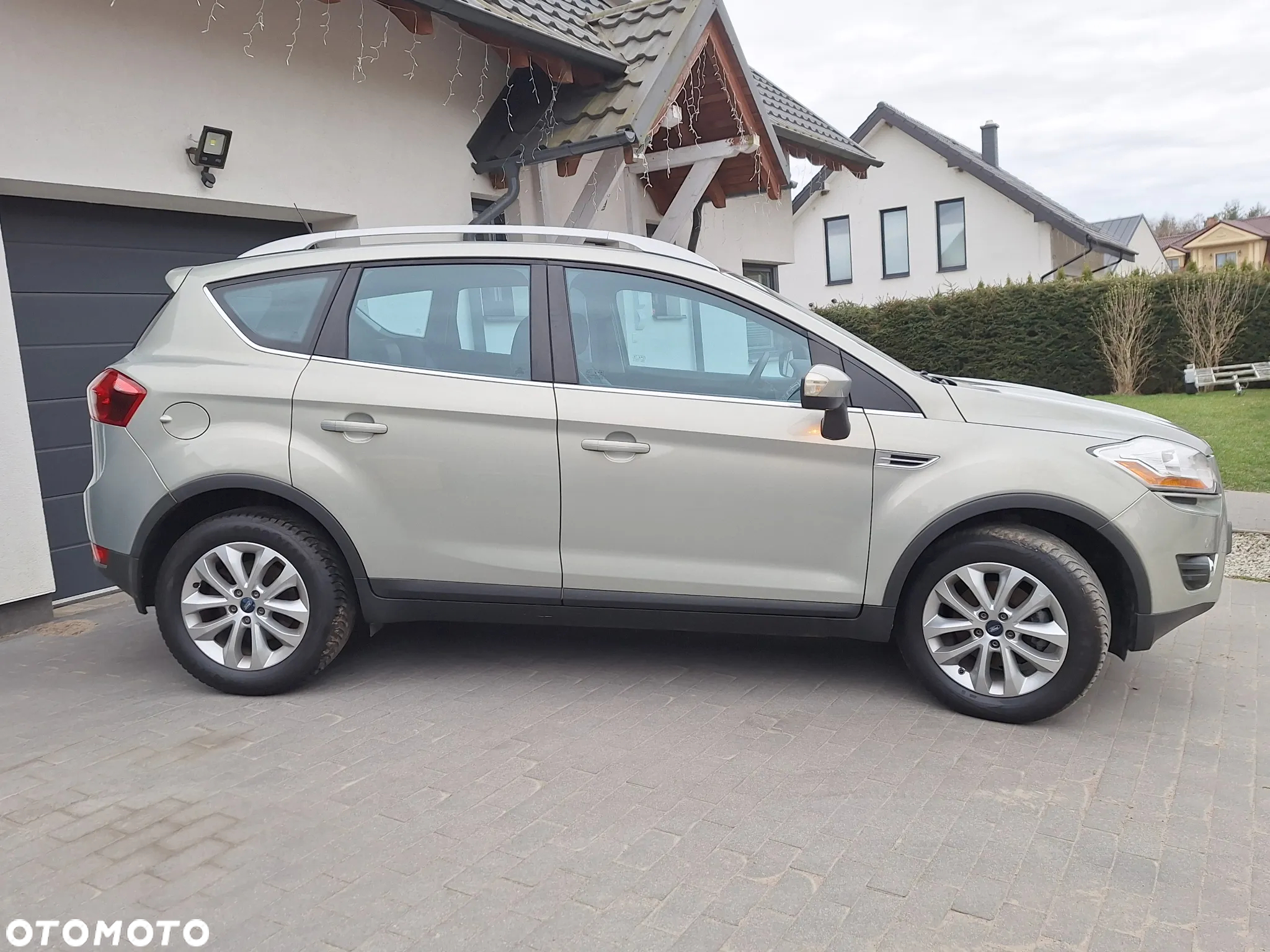 Ford Kuga 2.0 TDCi Titanium S - 12
