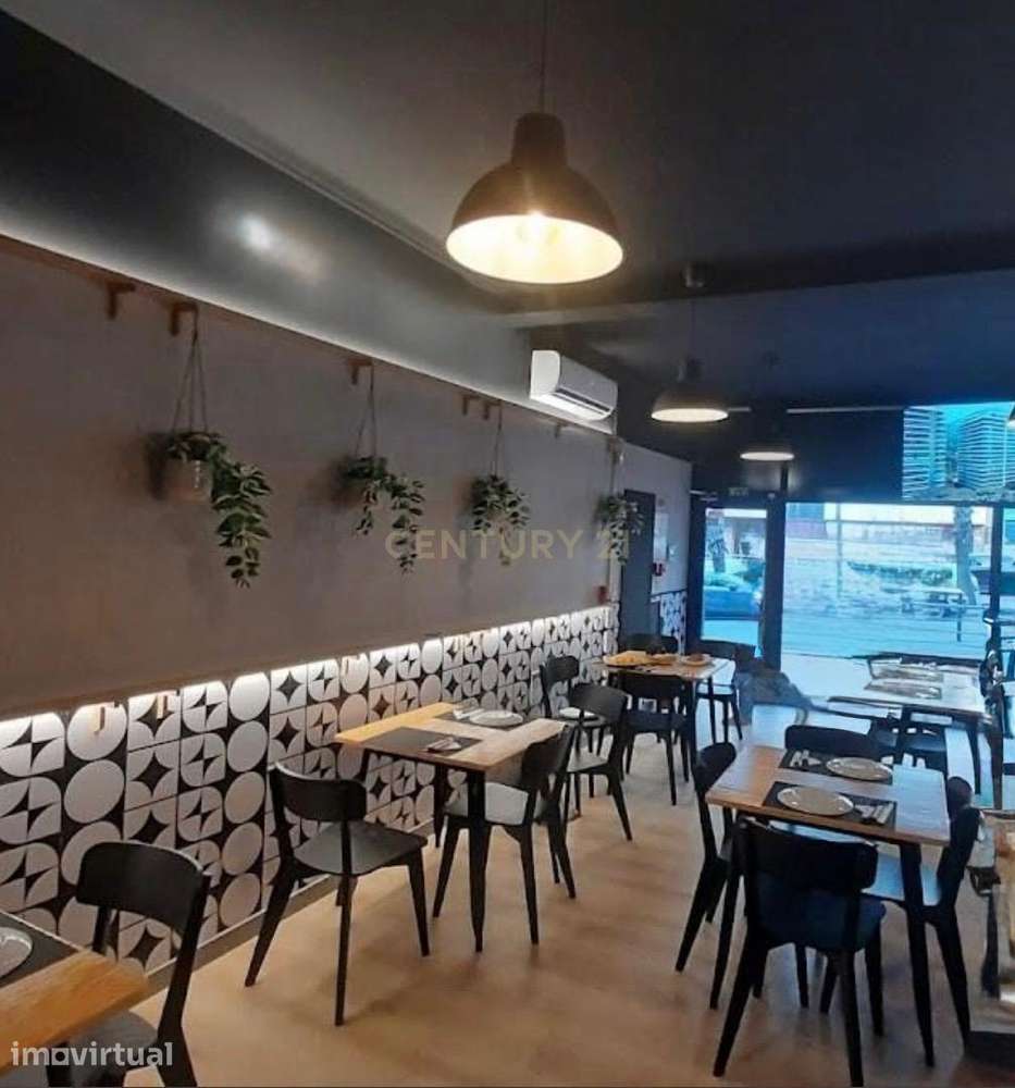 Restaurante para Trespasse nas Colinas do Cruzeiro / Odivelas - Grande imagem: 2/24