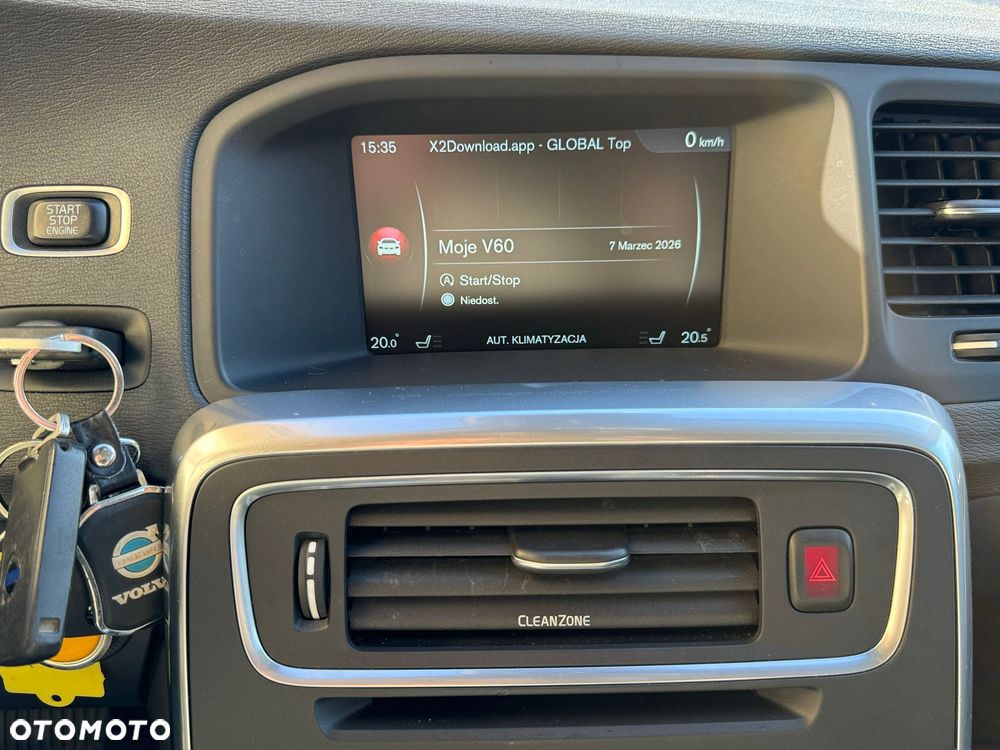 Volvo V60 Cross Country D3 Geartronic Kinetic - 19