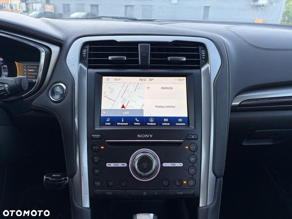 Ford Mondeo Vignale 2.0 Hybrid - 18